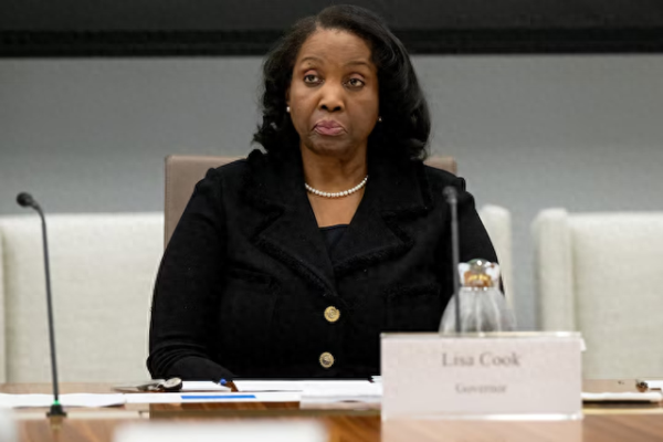 三叶草策略 “不会辞职”，美联储理事库克“硬刚”特朗普